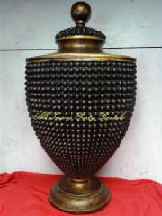 AllSeasonsPartyRentals/largeBlackvase.JPG